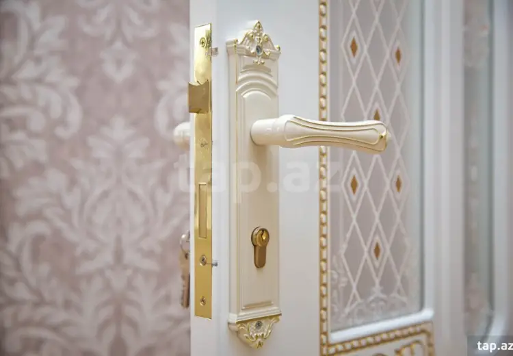 3 otaqlı mənzil , Bakı
