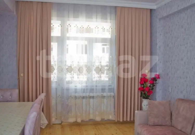 3 otaqlı mənzil , Bakı
