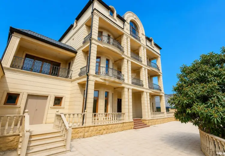 8 otaqlı mənzil , Badamdar qəs., Səbail, Bakı