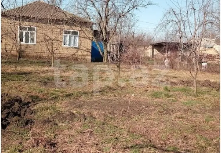 4 otaqlı mənzil , Quba