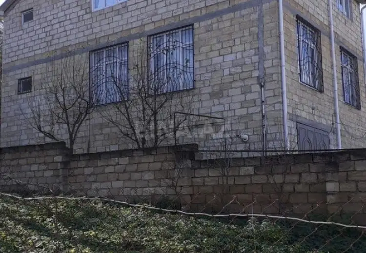 5 otaqlı mənzil Satılır, Quba