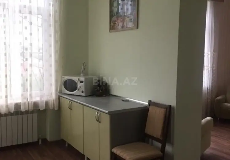 5 otaqlı mənzil Satılır, Quba