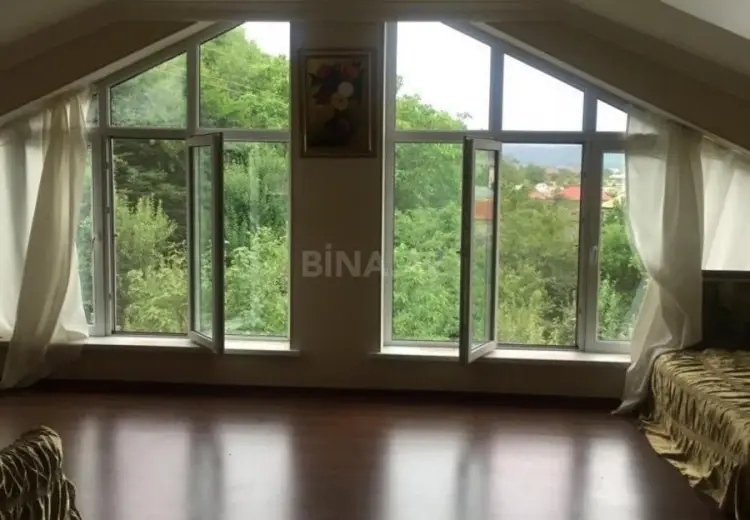 5 otaqlı mənzil Satılır, Quba