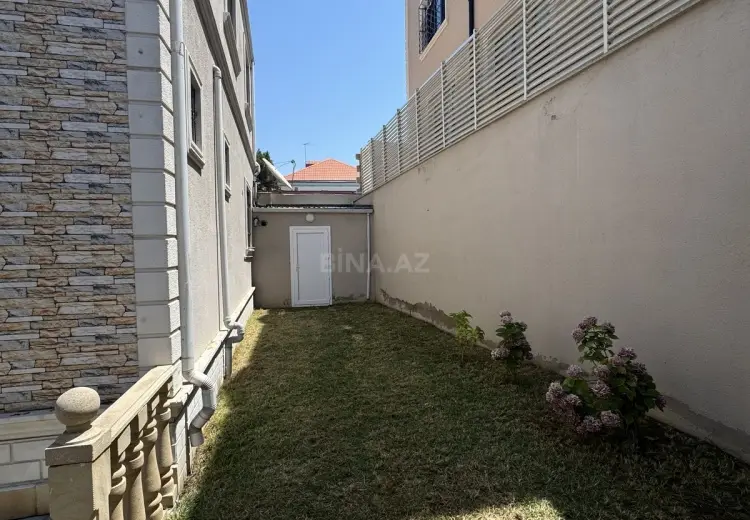 7 otaqlı mənzil Satılır, Nizami, Bakı