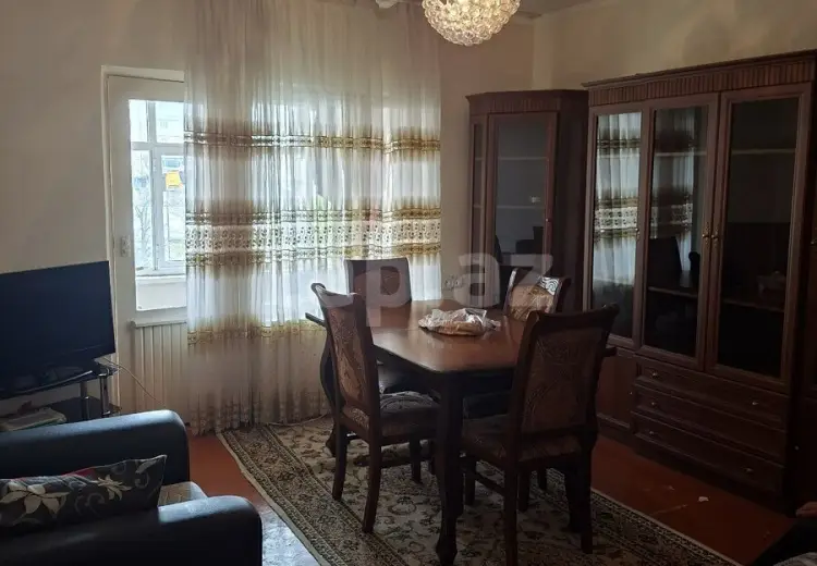 2 otaqlı mənzil , Şəki