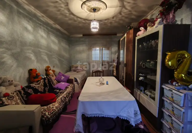3 otaqlı mənzil , Şəki