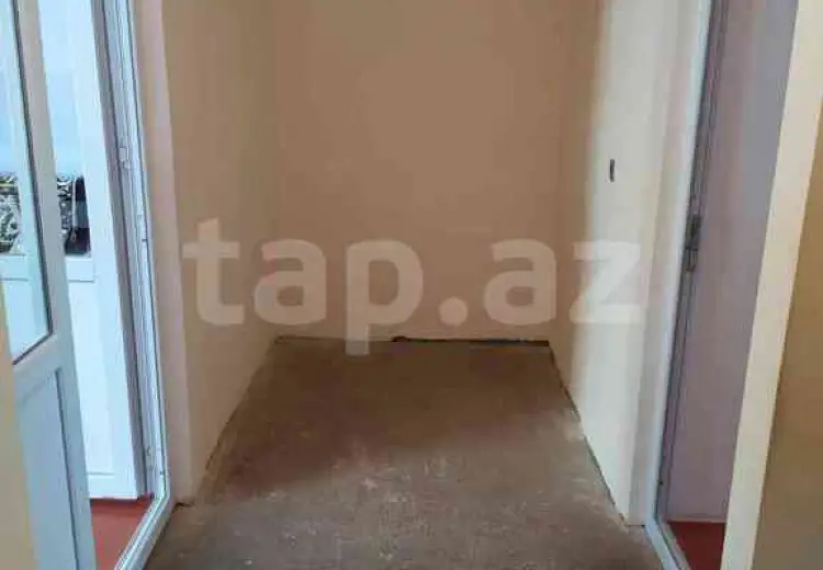 4 otaqlı mənzil , Şəki