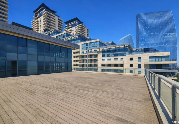 9 otaqlı mənzil , Bakı