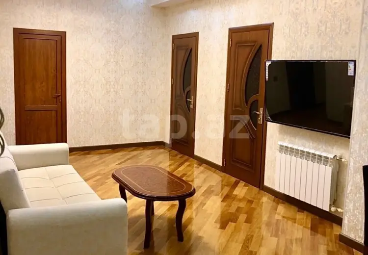 3 otaqlı mənzil , Bakı