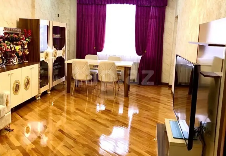 3 otaqlı mənzil , Bakı