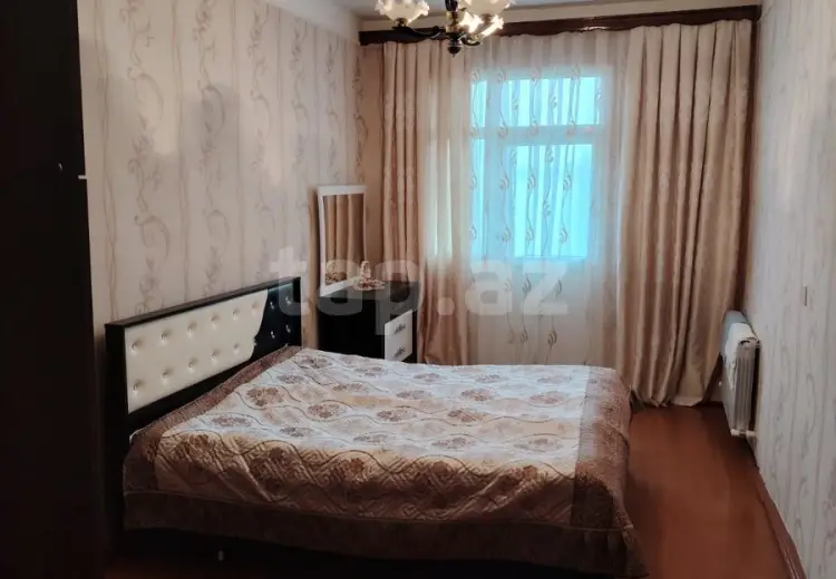 4 otaqlı mənzil , Bakı