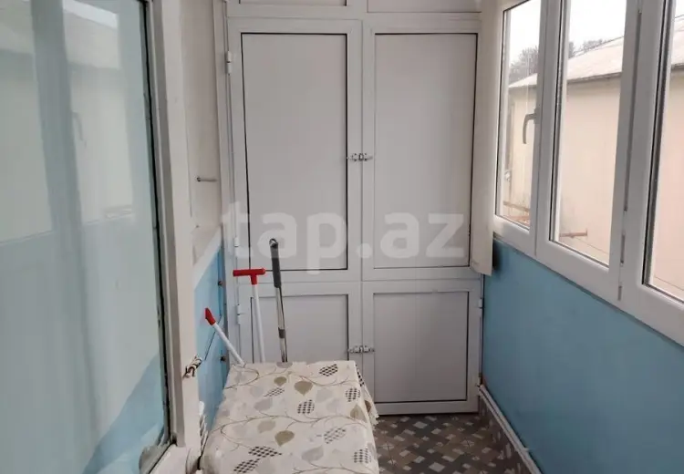 4 otaqlı mənzil , Bakı
