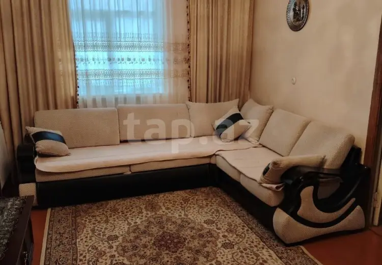 4 otaqlı mənzil , Bakı