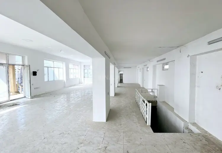 325 m² Obyekt / Ofis Satılır, Mərdəkan, Xəzər, Bakı