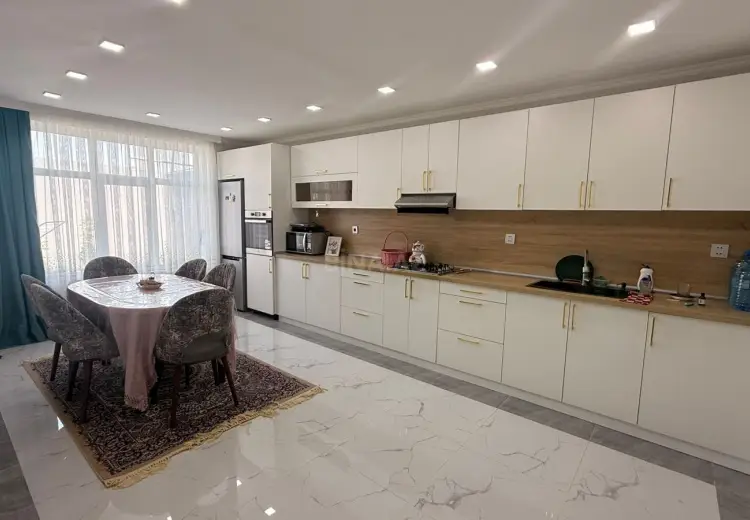 8 otaqlı mənzil Satılır, Biləcəri qəs., Binəqədi, Bakı