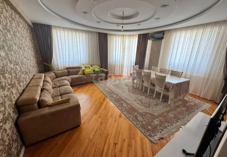 4 otaqlı mənzil , Bakı