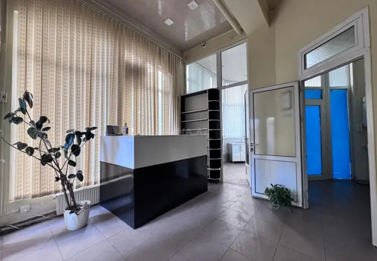 190 m² Obyekt / Ofis Kirayə (aylıq), Nəsimi, Bakı