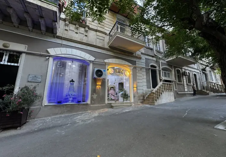 60 m² Obyekt / Ofis Satılır, Səbail, Bakı
