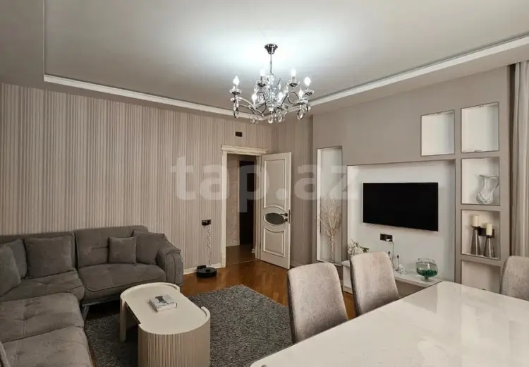 3 otaqlı mənzil , Bakı