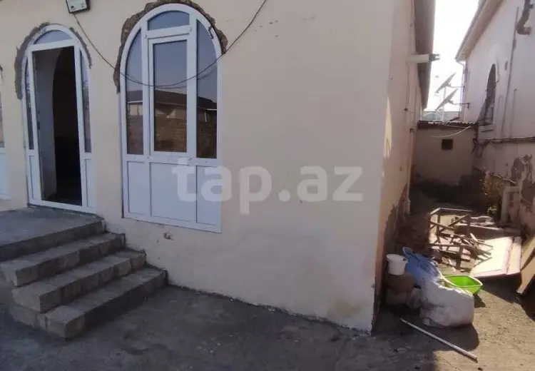 3 otaqlı mənzil , Bakı
