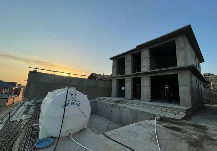 6 otaqlı mənzil Satılır, Şıxov qəs., Səbail, Bakı