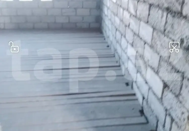 8 otaqlı mənzil , Bakı