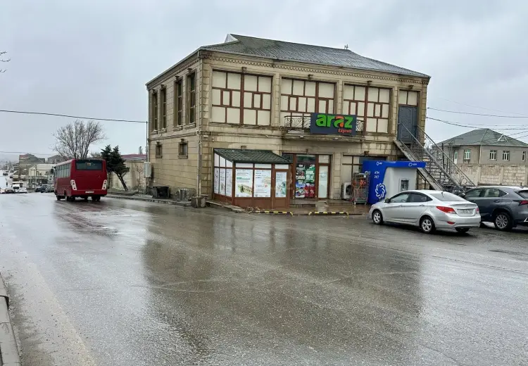 370 m² Obyekt / Ofis Satılır, Binəqədi qəs., Binəqədi, Bakı