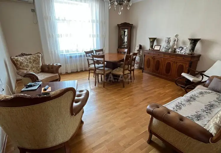 2 otaqlı mənzil Satılır, Nəsimi, Bakı