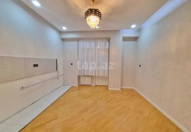 3 otaqlı mənzil , Bakı