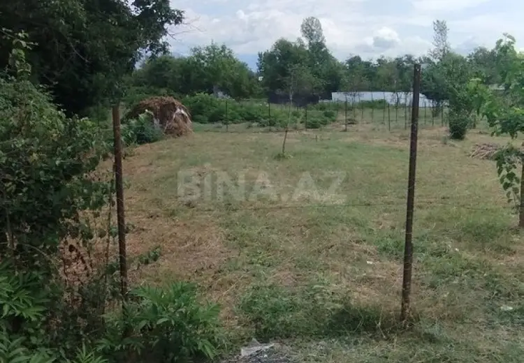 5 sot Torpaq Satılır, Qəbələ