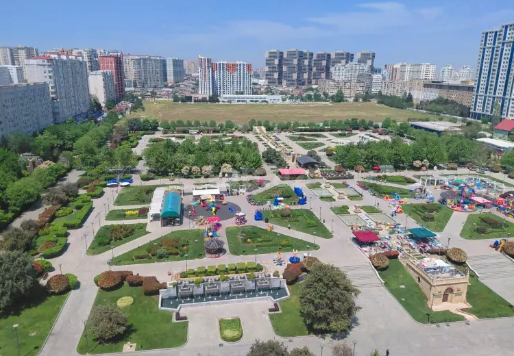 4 otaqlı mənzil , Bakı