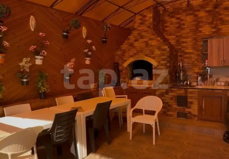 8 otaqlı mənzil , Sumqayıt