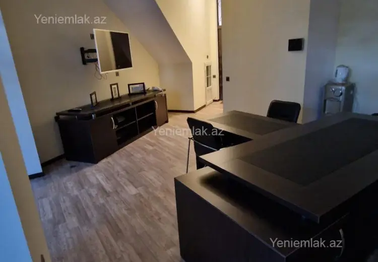 200 m² Obyekt / Ofis Kirayə (aylıq), Səbail, Bakı