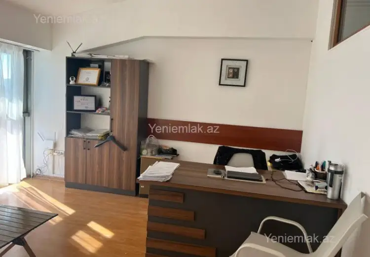 250 m² Obyekt / Ofis Kirayə (aylıq), Xətai, Bakı