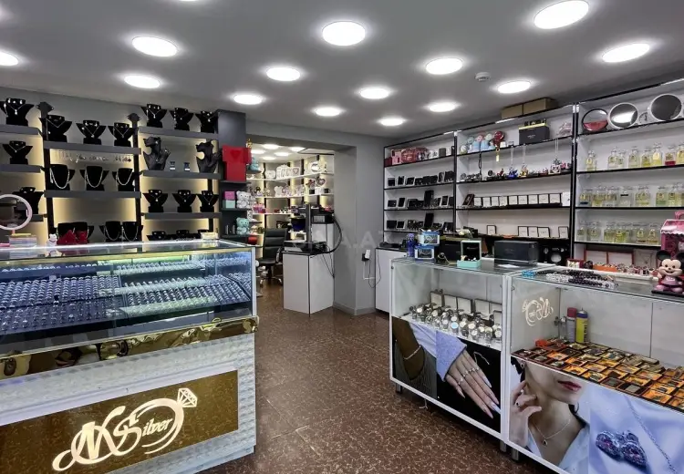 38 m² Obyekt / Ofis Kirayə (aylıq), 5-ci mikrorayon, Abşeron