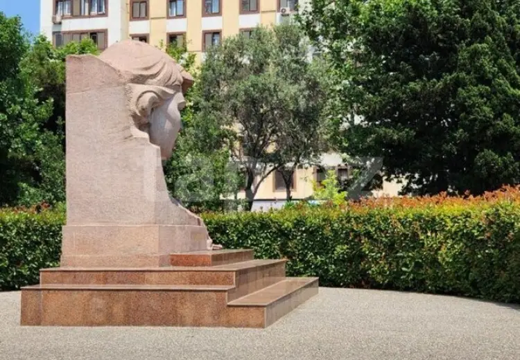 3 otaqlı mənzil , Bakı