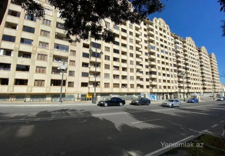 3 otaqlı mənzil Satılır, Yeni Günəşli qəs., Suraxanı, Bakı