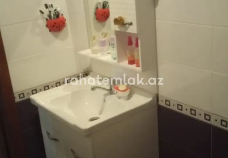 4 otaqlı mənzil Satılır, Bakı