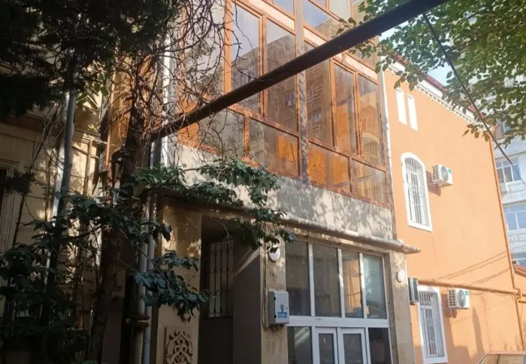 250 m² Obyekt / Ofis Kirayə (aylıq), Nərimanov, Bakı