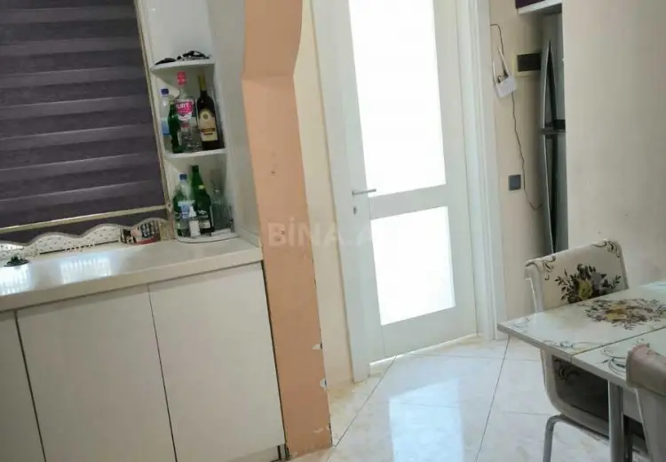 5 otaqlı mənzil Satılır, Xırdalan