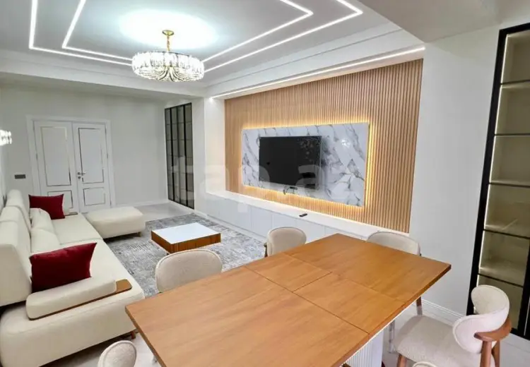 4 otaqlı mənzil , Bakı