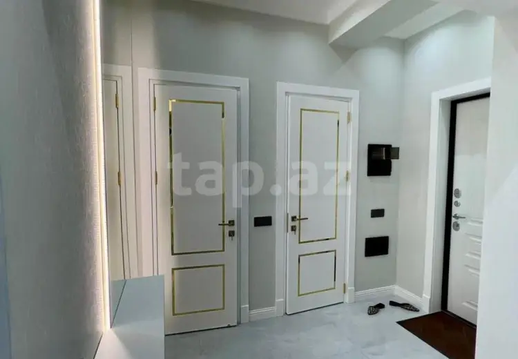 4 otaqlı mənzil , Bakı