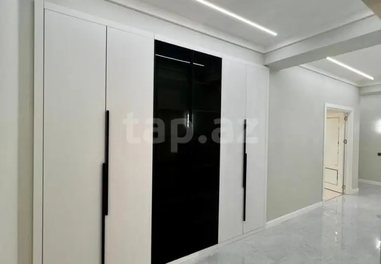 4 otaqlı mənzil , Bakı