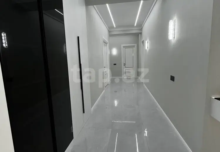 4 otaqlı mənzil , Bakı