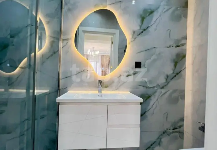 4 otaqlı mənzil , Bakı