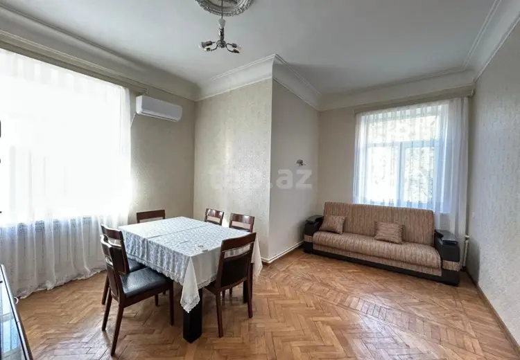3 otaqlı mənzil , Bakı