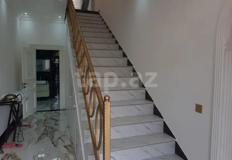 4 otaqlı mənzil , Gəncə