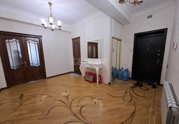3 otaqlı mənzil , Bakı