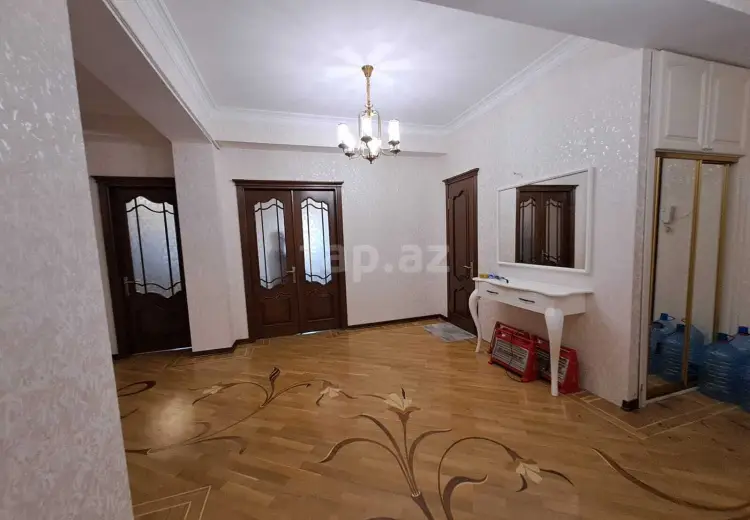 3 otaqlı mənzil , Bakı