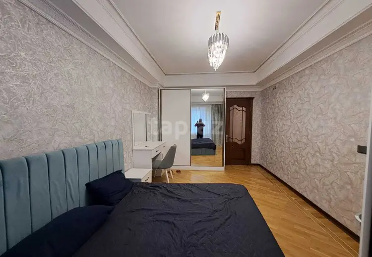 3 otaqlı mənzil , Bakı